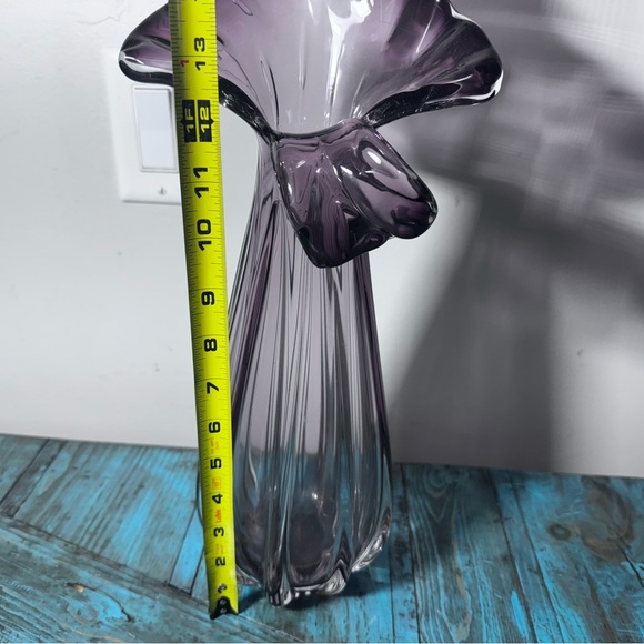 Vintage Art Glass Purple Ribbed Jack In The Pulpit 17" Vase - Picture 9 of 9